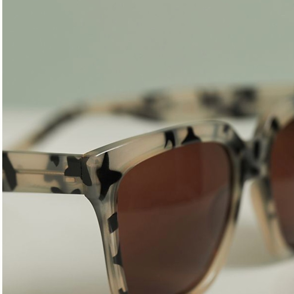Ferris Sunglasses by Anthropologie - Picture 5 of 7
